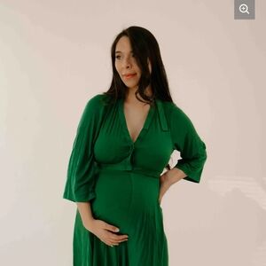 Lila labor and postpartum gown